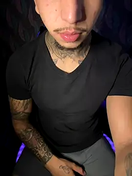 RealGdiass online show from December 19, 5:43 am