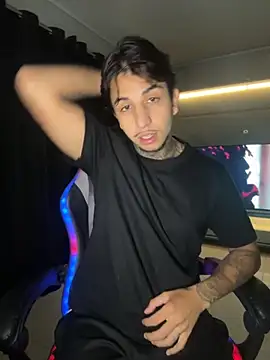 RealGdiass online show from October 8, 3:52 am