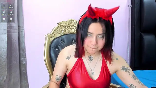 Nixielee  online show from October 16, 12:57 pm