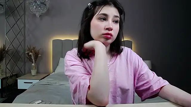 DianaMello online show from November 10, 4:06 am