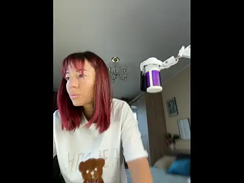 Snapshot of Bally_Bay chatting on November 28, 4:34 am Bally Bay online show from November 28, 4:34 am