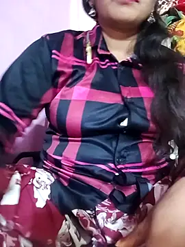 Snapshot of Priyanka_hot54 chatting on October 18, 10:17 am Priyanka hot54 online show from October 18, 10:17 am