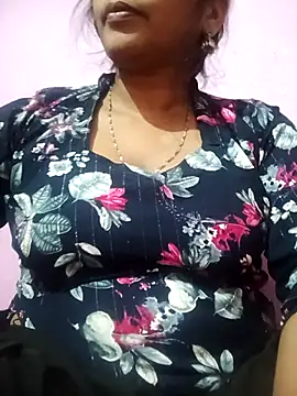 Snapshot of Priyanka_hot54 chatting on October 8, 6:15 am Priyanka hot54 online show from October 8, 6:15 am