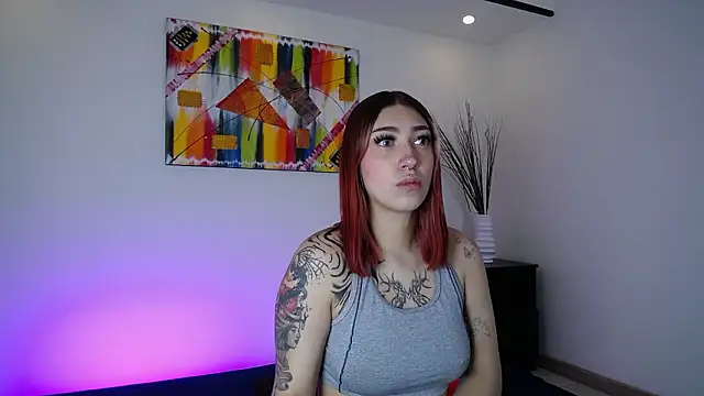 ZammyRossee online show from March 17, 4:04 am