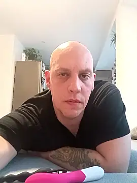 Kobradera1984 online show from January 14, 7:12 am