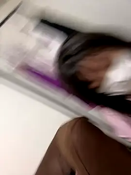 Snapshot of himarimari chatting on October 19, 12:19 pm himarimari online show from October 19, 12:19 pm