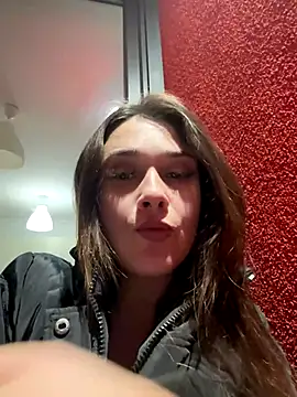 MayaVonDe online show from November 18, 3:48 pm