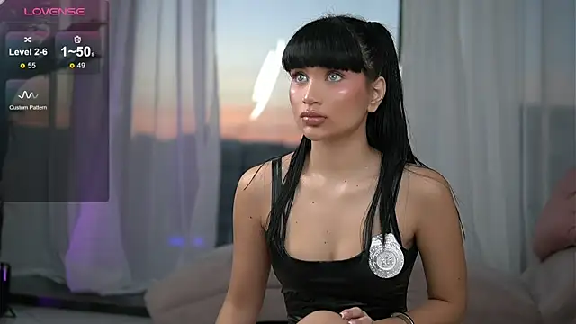 MysticLayla online show from October 31, 4:42 am