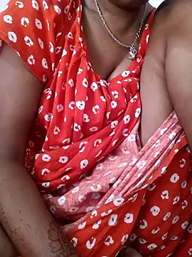 Hotty-romi3 online show from November 6, 4:27 am