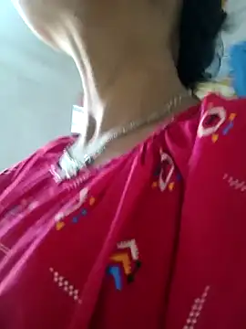 Hotty-romi3 online show from November 10, 4:28 am