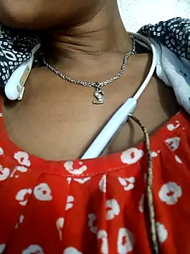 Hotty-romi3 online show from November 20, 6:58 am