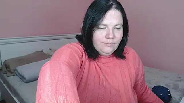  alexandra ray  online show from November 13, 10:30 am