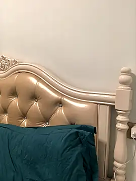 Mile-m online show from November 26, 2:17 pm