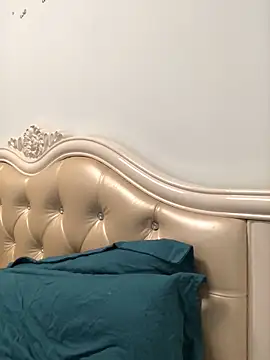 Mile-m online show from November 11, 12:22 pm