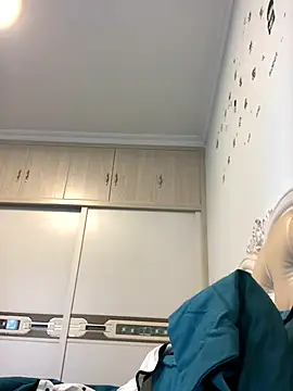 Mile-m online show from October 25, 3:28 am