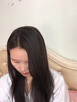 Mile-m online show from April 4, 3:46 am