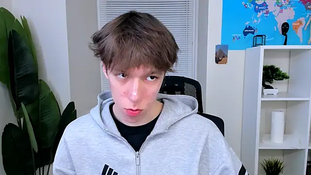 MarkBranston online show from April 3, 2:56 pm