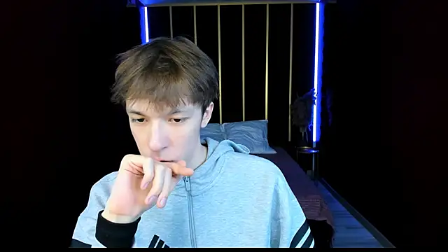 MarkBranston online show from January 12, 3:08 pm