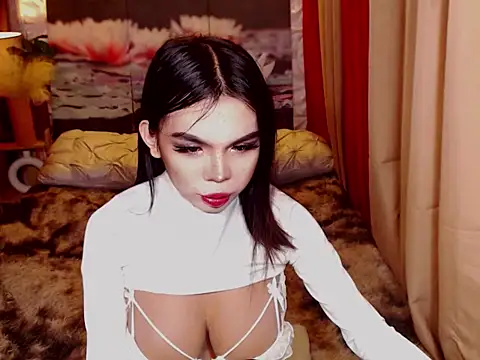 TWINKTRANSSHANEL online show from November 8, 4:38 am