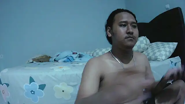 latexidn online show from October 18, 12:07 pm