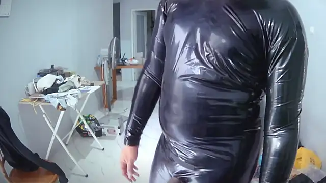 latexidn online show from April 6, 1:12 am