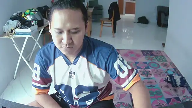 latexidn online show from March 5, 1:24 am