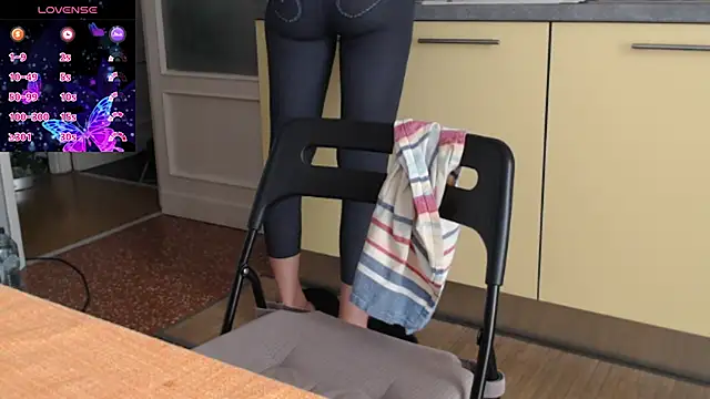 Spicypamy online show from October 11, 10:49 am