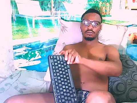 EbonyTiger69 online show from December 18, 5:28 pm