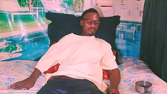 EbonyTiger69 online show from April 12, 6:44 pm