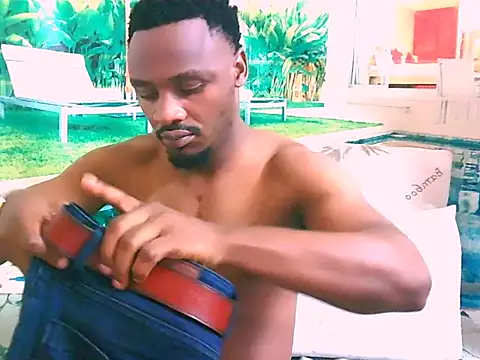 Snapshot of EbonyTiger69 chatting on October 26, 5:13 pm EbonyTiger69 online show from October 26, 5:13 pm