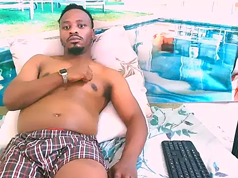 Snapshot of EbonyTiger69 chatting on October 28, 6:40 pm EbonyTiger69 online show from October 28, 6:40 pm