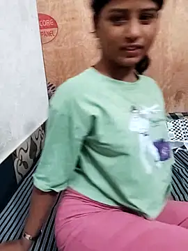Saniya Doll online show from December 22, 8:47 am