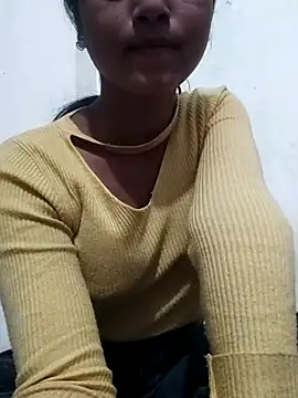 Saniya Doll online show from October 11, 8:04 am