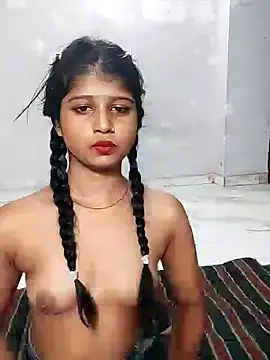 Saniya Doll online show from November 4, 2:10 pm