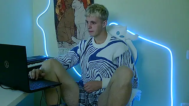  Timmy Boy  online show from October 6, 8:15 am