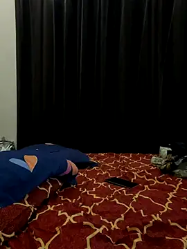 vickyandtania online show from October 23, 4:05 pm