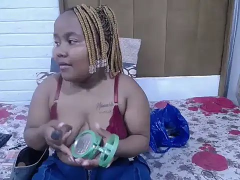 ChubbyMigetxx online show from October 23, 6:12 am