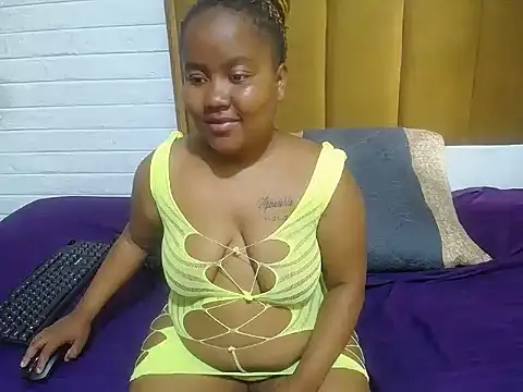 ChubbyMigetxx online show from November 8, 6:39 am