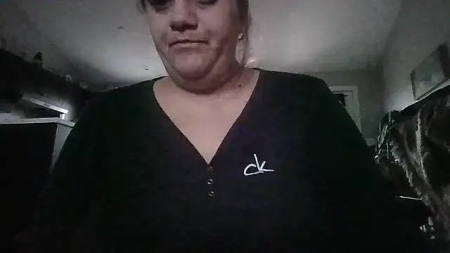 october1992xx online show from November 22, 4:06 pm