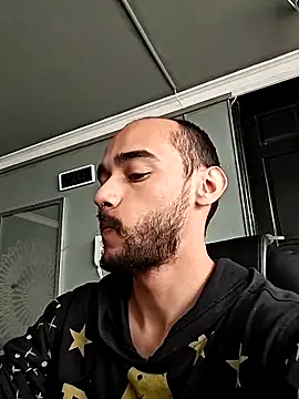 Snapshot of 2_fire chatting on November 7, 1:48 pm 2 fire online show from November 7, 1:48 pm