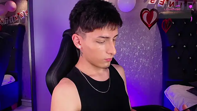 MateoMitchell online show from February 13, 4:34 am