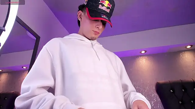 MateoMitchell online show from April 2, 11:28 am