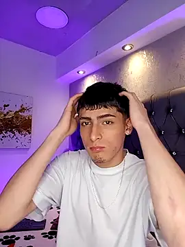 MateoMitchell online show from November 14, 4:38 am