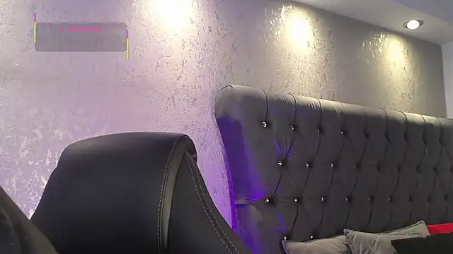 MateoMitchell online show from November 30, 5:19 am