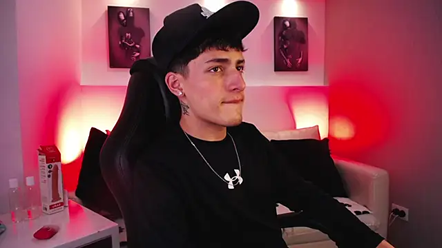 MateoMitchell online show from January 16, 4:38 am