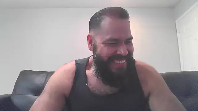 BigJohnBear39 online show from October 6, 4:57 am
