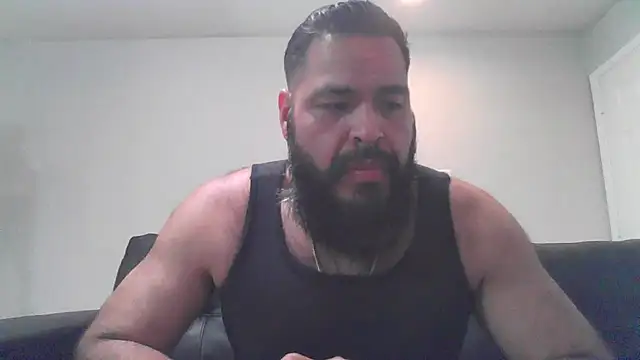 BigJohnBear39 online show from October 9, 5:41 am