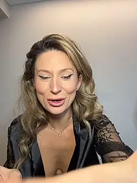 AvaMaddisson online show from March 1, 3:39 am