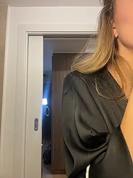 AvaMaddisson online show from February 25, 3:18 am