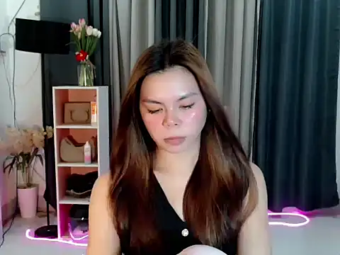 Snapshot of buttycamillex chatting on May 27, 7:21 pm buttycamillex online show from May 27, 7:21 pm